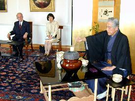 German president attends traditional Japanese tea ceremony